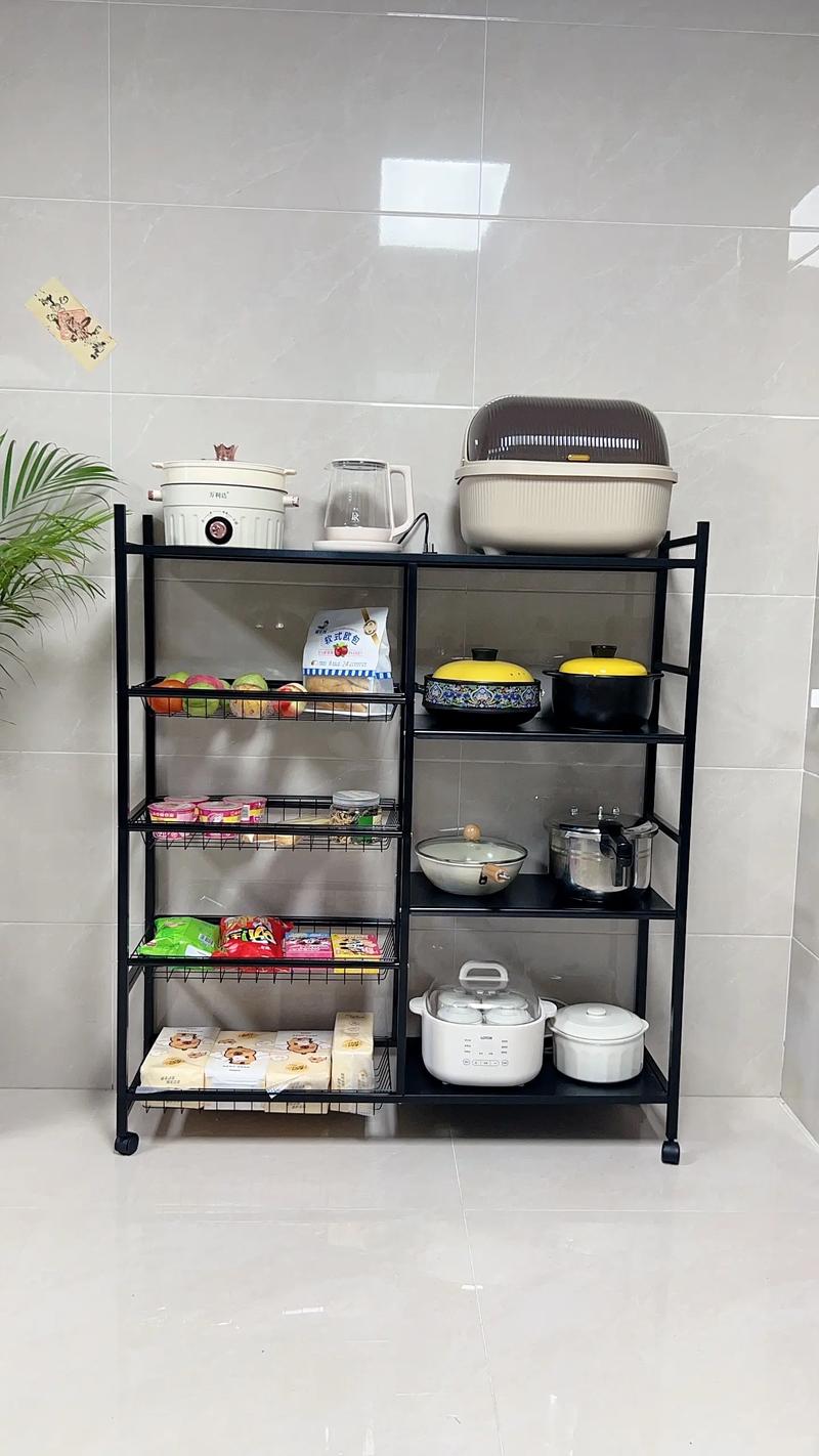 生活用品店里的小小世界